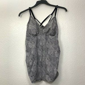 Isabel Maternity Geometric Tankini Swim Top Criss Cross Back
